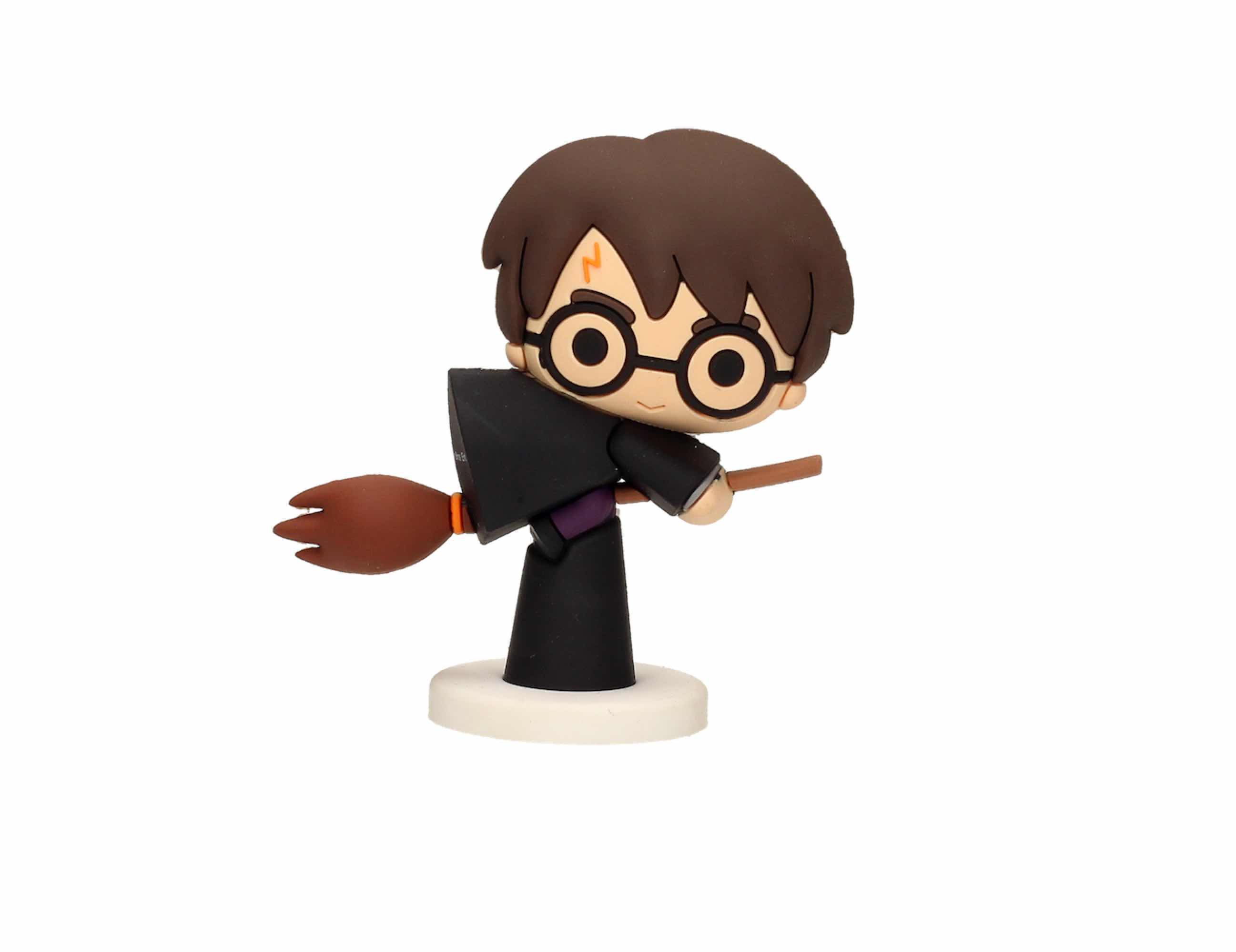 Figura sd toys harry potter mini harry potter volando con nimbus y con capa negra