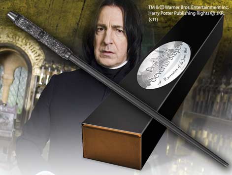 The noble collection Replica harry potter severus snape varita con caja y placa de identificacion