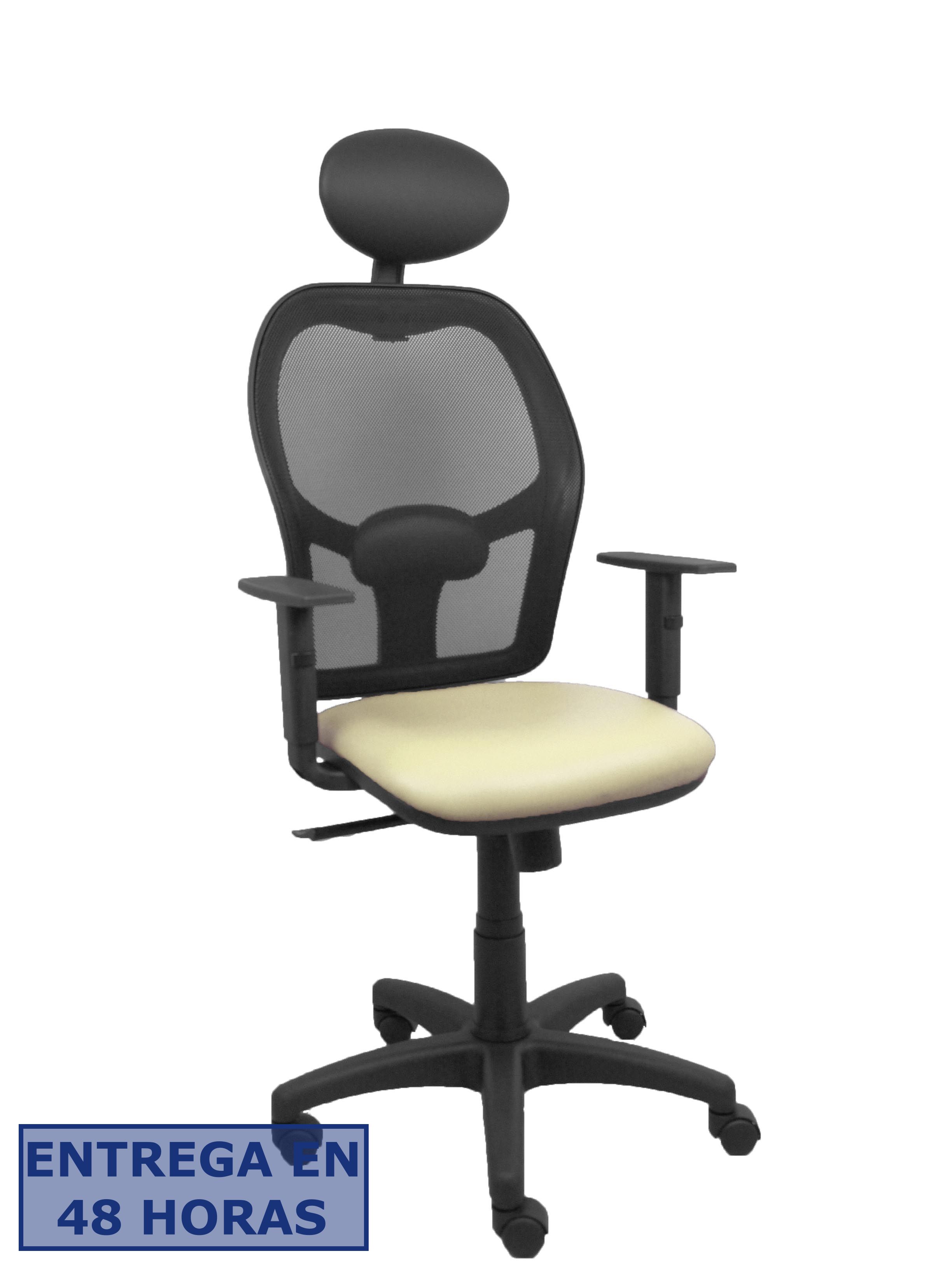 Piqueras Y Crespo Silla Alocen malla negra asiento similpiel crema brazos regulables cabecero fijo