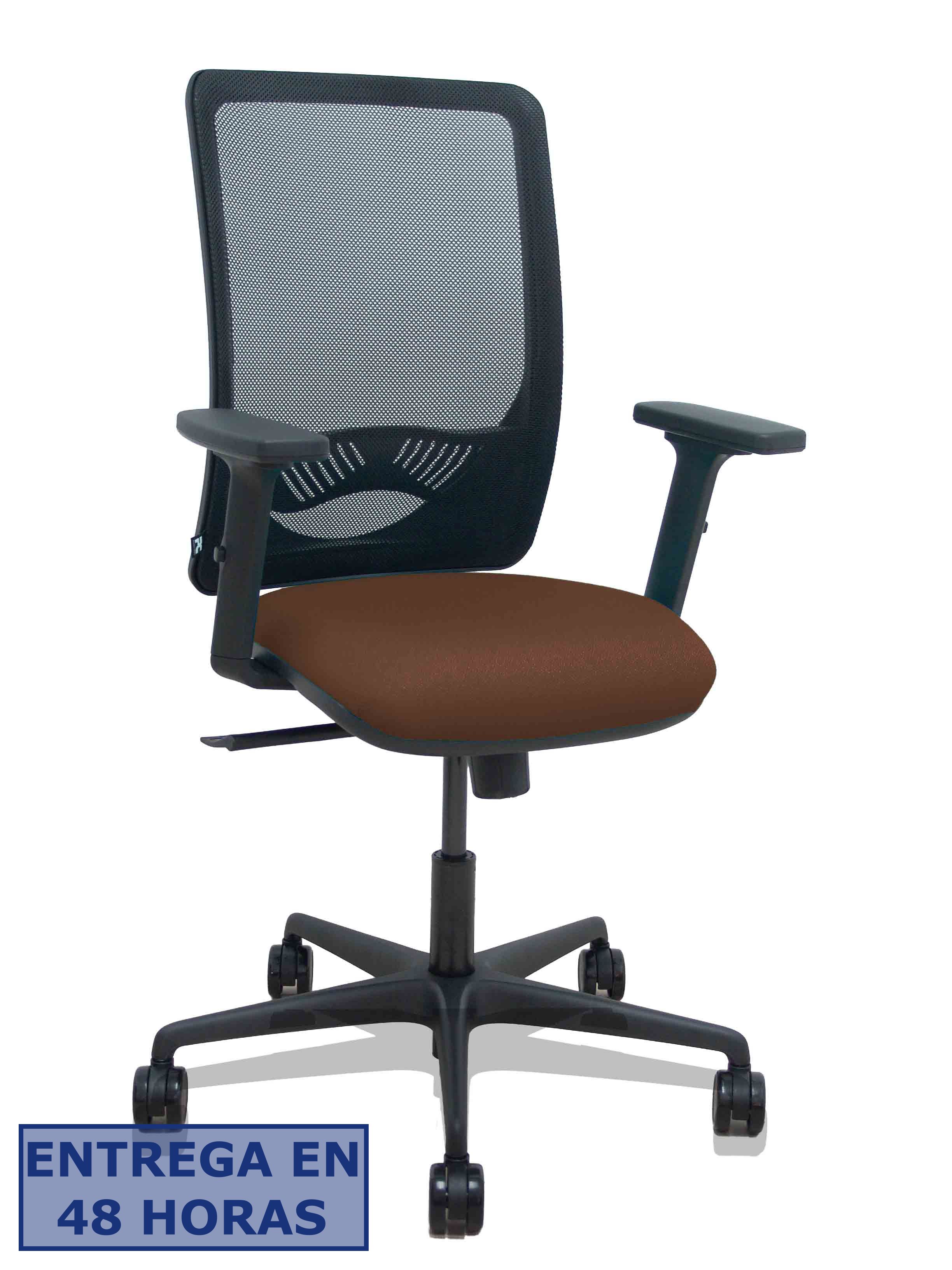 Piqueras Y Crespo Silla Zulema sincro malla negra asiento bali marron oscuro brazos 2D ruedas 65mm