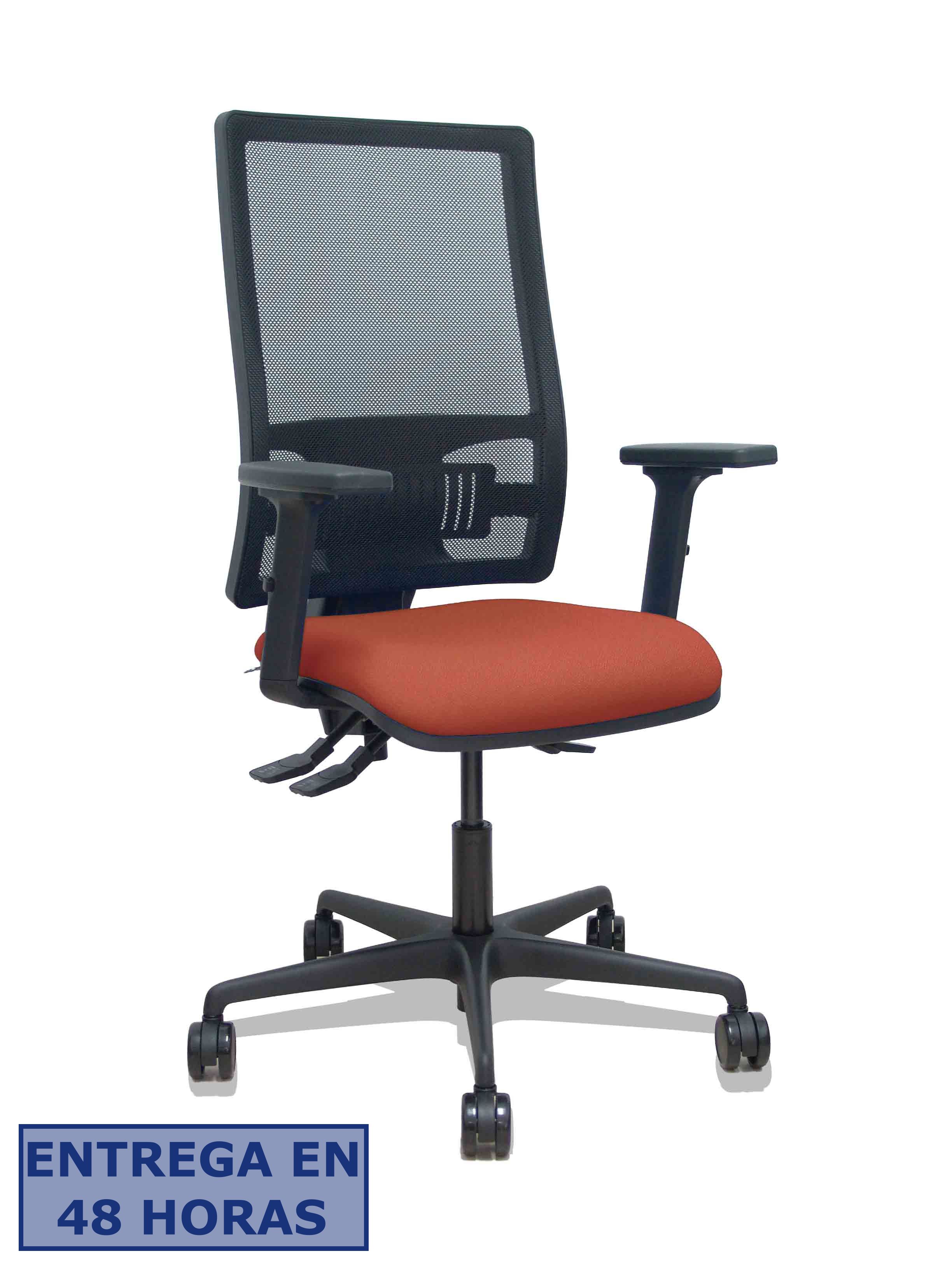 Piqueras Y Crespo Silla Bormate asincro malla negra asiento bali marron brazos 2D ruedas 65mm
