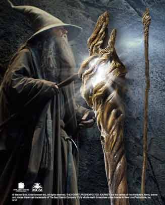 The noble collection Replica el hobbit vara de gandalf con luz 185 cm
